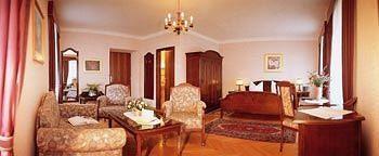 Schlosshotel Post Imst Exterior photo